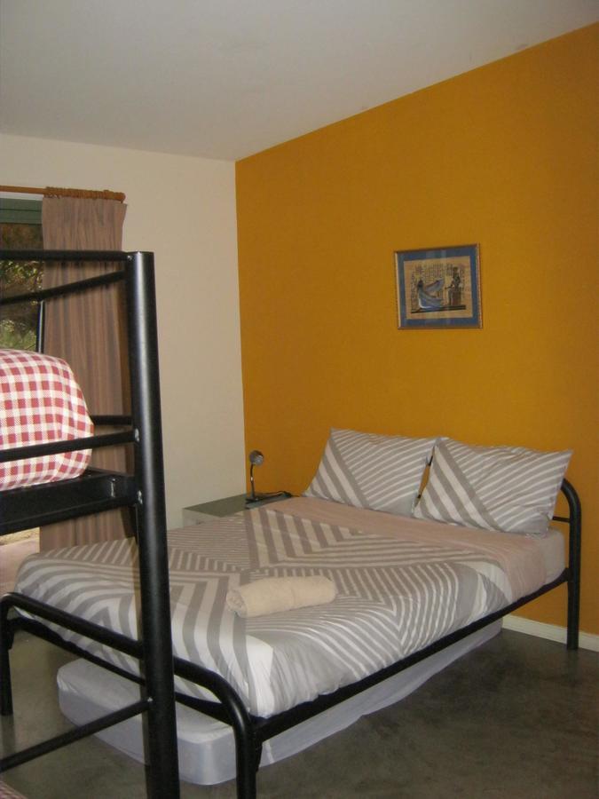 Tim'S Place Hostel Halls Gap Exterior photo